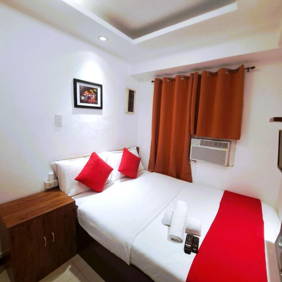 Makati Poblacion Hotel Mandaluyong 외부 사진