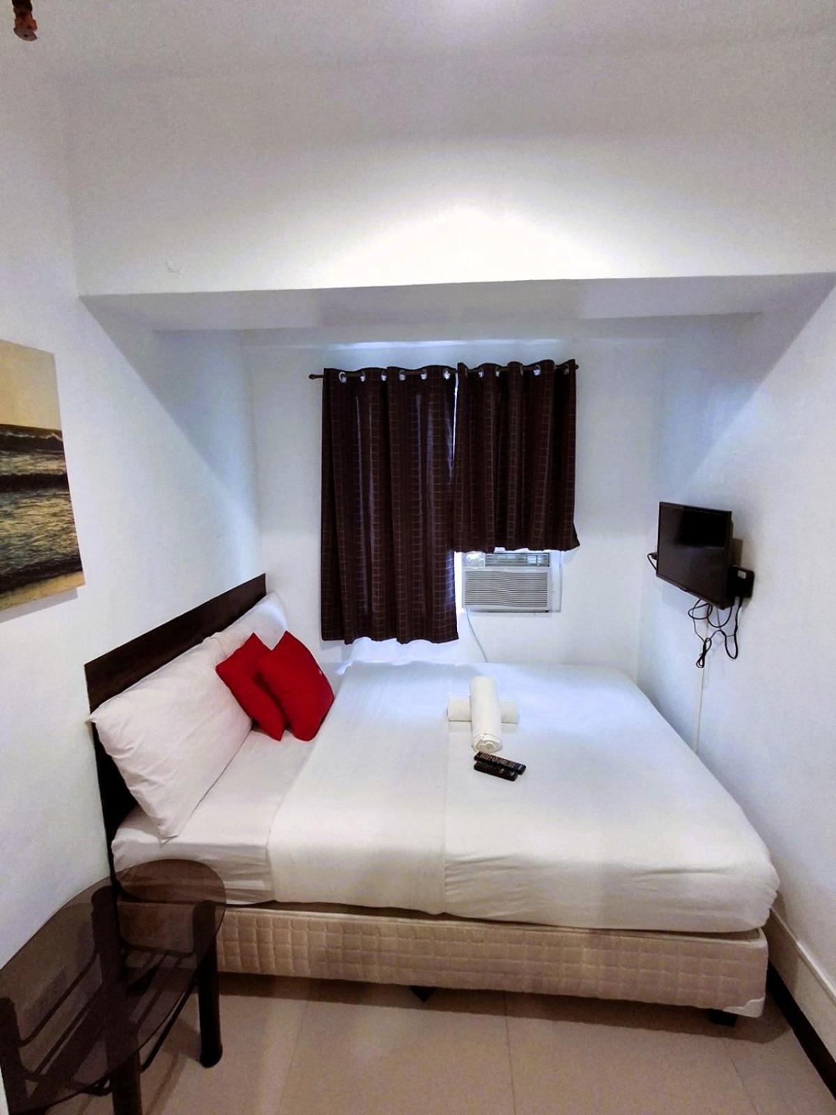 Makati Poblacion Hotel Mandaluyong 외부 사진
